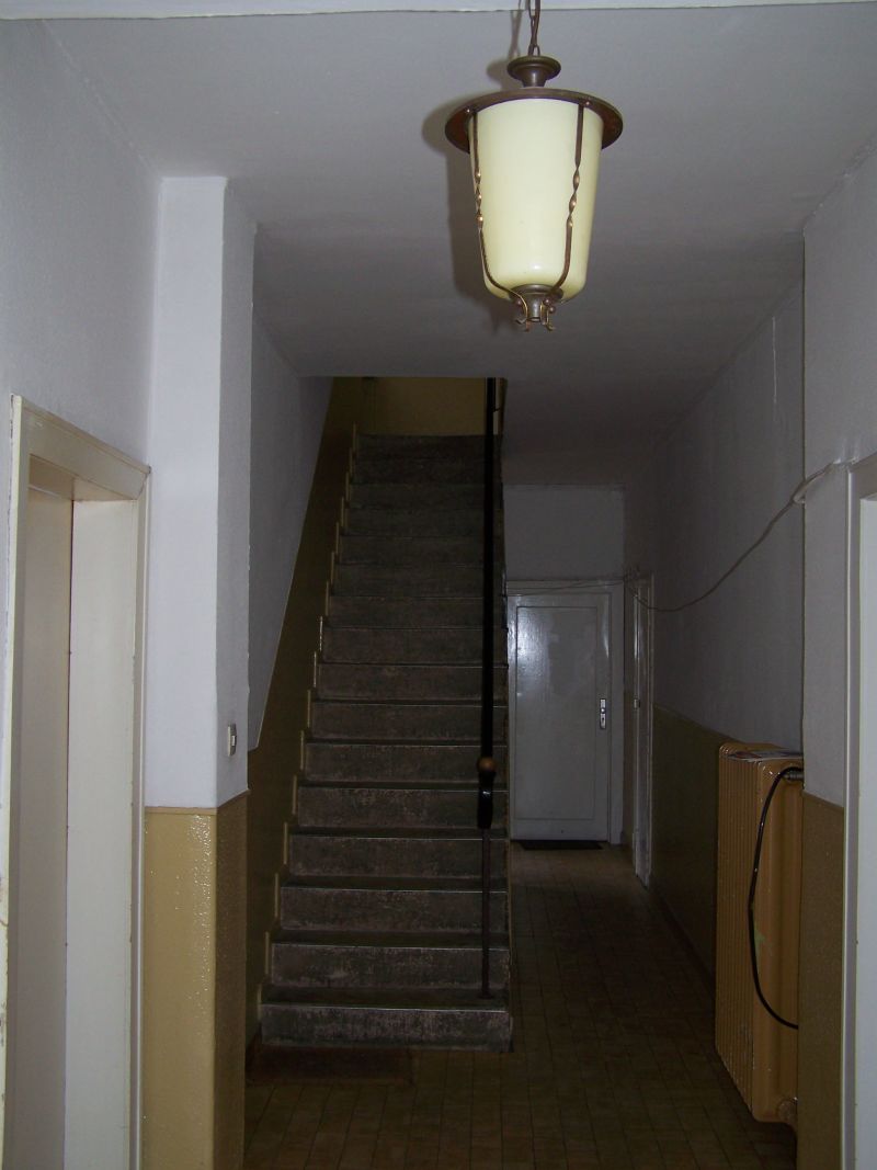 Diele und Treppenhaus Wohn- / Gesch�ftshaus Krefeld