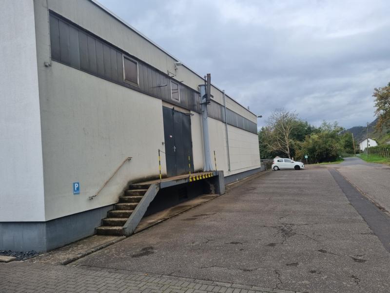 Rampe Halle 1 Halle / Lager / Produktion Leutesdorf