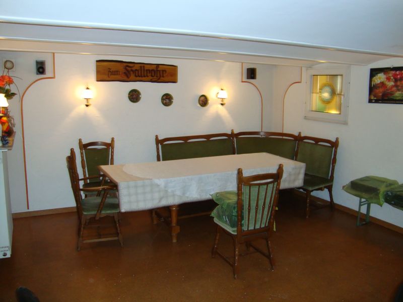 Keller / Gesellschaftsraum / Bar Halle / Lager / Produktion Essen