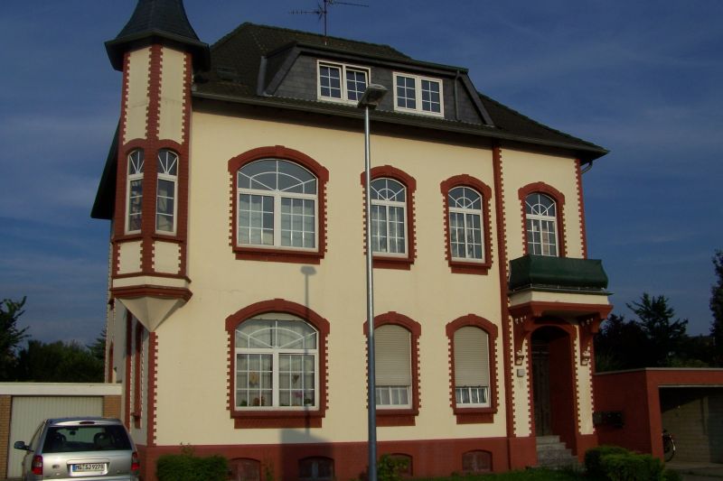 EG, 1.OG mit Turm, DG Mehrfamilienhaus Schwalmtal-Waldniel