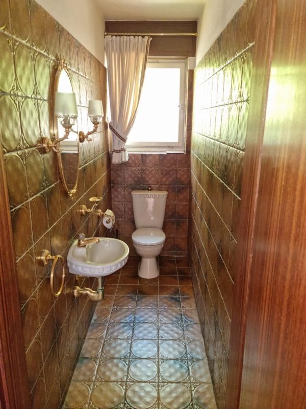 WC EG Doppelhaush�lfte Aachen