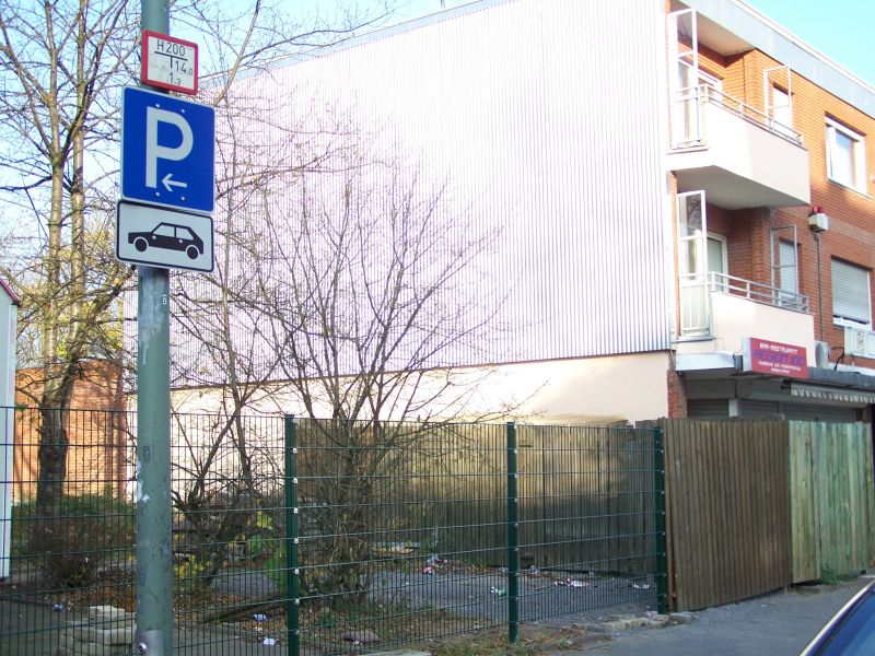 Seitenansicht Wohn- / Gesch�ftshaus Neuss