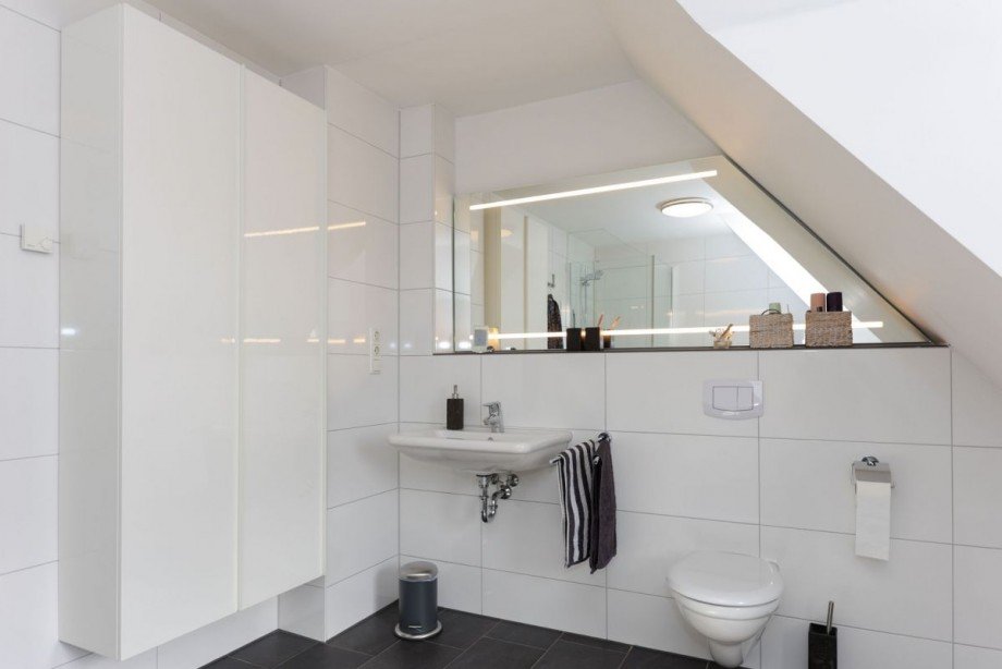 Badansicht 2 Obergeschoss Einfamilienhaus H�ckelhoven