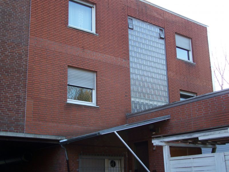 R�ckfront und Anbau Wohn- / Gesch�ftshaus Neuss