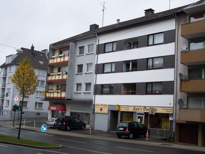 Frontansicht Mehrfamilienhaus Wuppertal