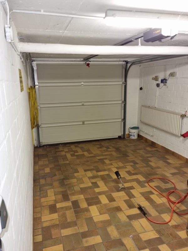 Garage Doppelhaush�lfte Aachen