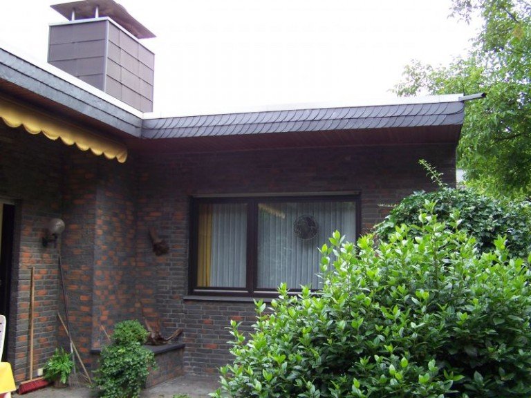 R�ckansicht Krefeld Bungalow Gro�z�giger Bungalow in ruhiger Lage